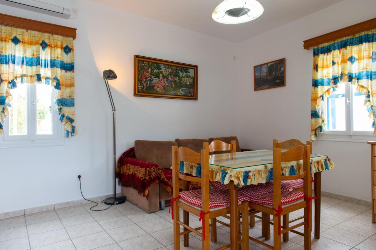 Aphrodite Holiday Home Artemonas Eksteriør billede